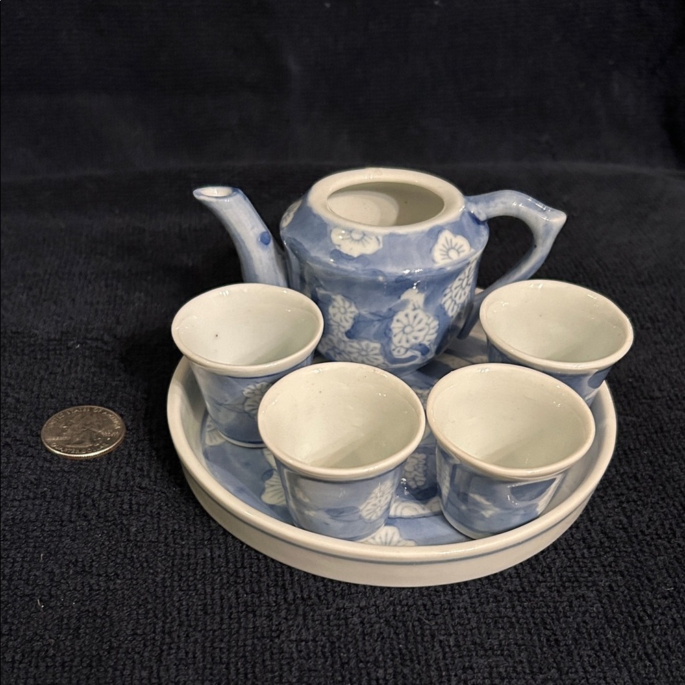 Blue Floral Miniature 6 Piece Tea or Sake Set with Tray